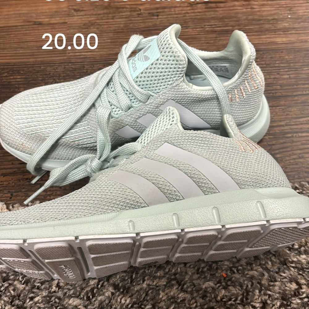 Adidas Women's Light Green Sneakers